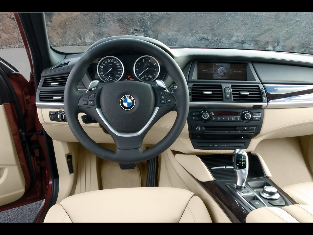 bmw-x6-2011-interior_68.jpg